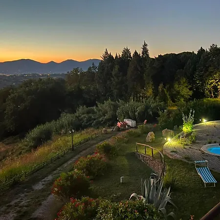 Oltreconfini Villa *