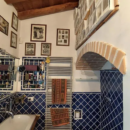 Oltreconfini Villa *